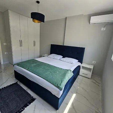 Amazing Sea View Apartamento Sarandë