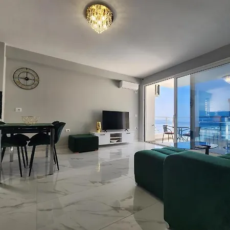 Διαμέρισμα Amazing Sea View Σαράντα